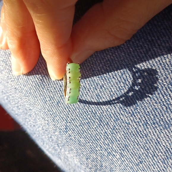 Australian Chrysoprase ring - Picture 9 of 11